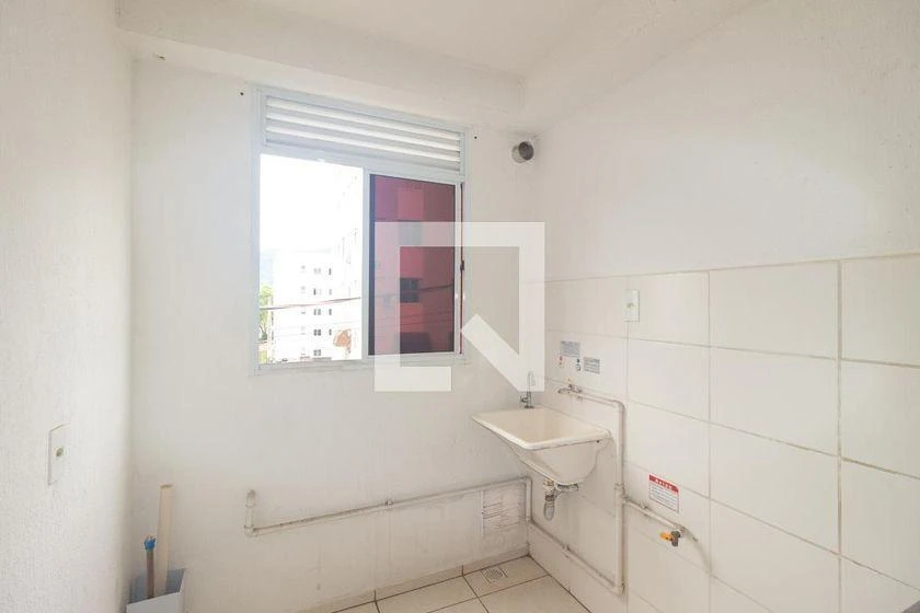 2-bedroom apartment in a building with a pool — photo 35