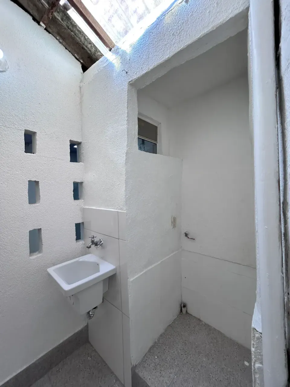 Casa com 2 quartos e 1 banheiro, mini-cozinha — photo 4