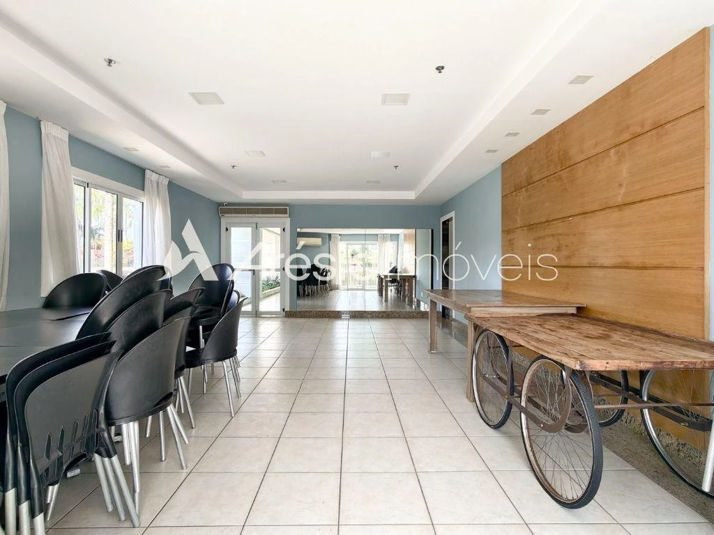 Apartamento com 3 dormitórios e varanda envidraçada — photo 41