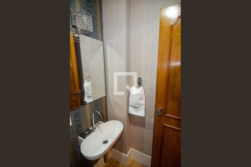 3-bedroom apartment with a walk-in closet in Rio de Janeiro — photo 39