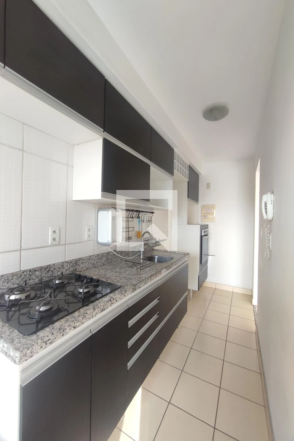 Квартира 66 м² с грилем на балконе и рабочим местом — photo 42