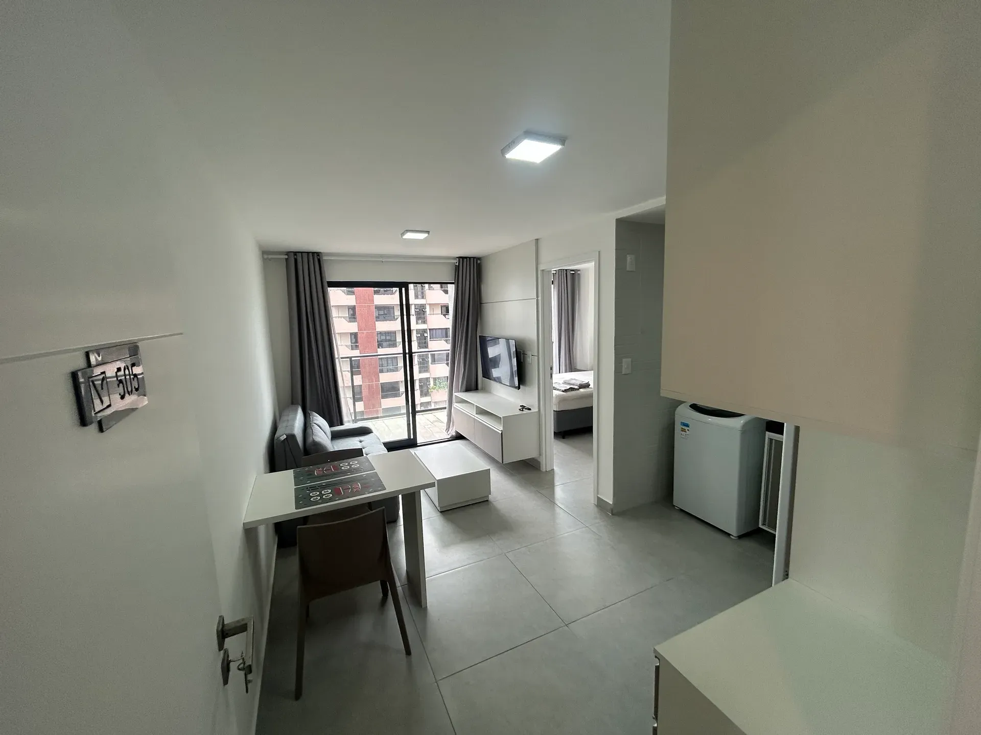 32 m² furnished apartment with open-plan kitchen