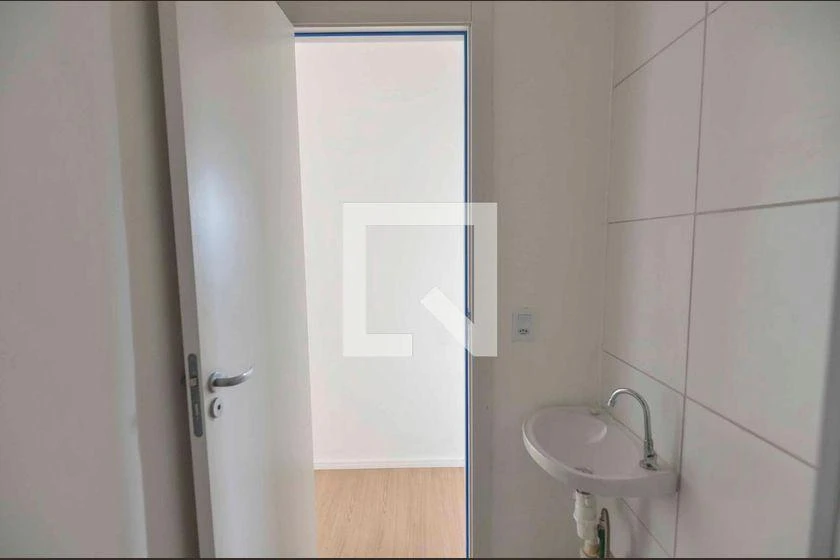 Wood or laminate floors in a 2-bedroom apartment, 45 m² — photo 14