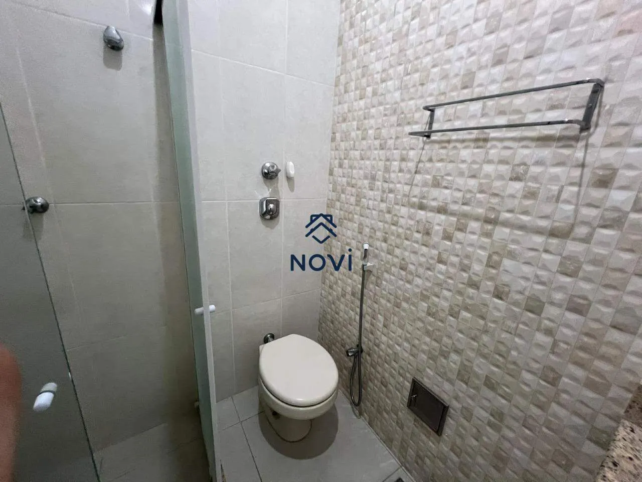Квартира з 2 спальнями та пральною машиною — photo 18