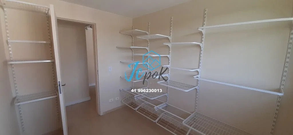 3-bedroom apartment with a walk-in closet in Curitiba — photo 13