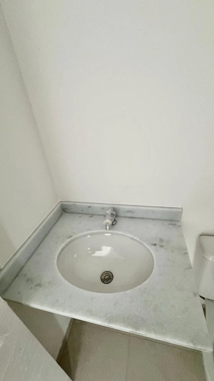 Apartamento com 2 quartos e cozinha separada a gás — photo 8