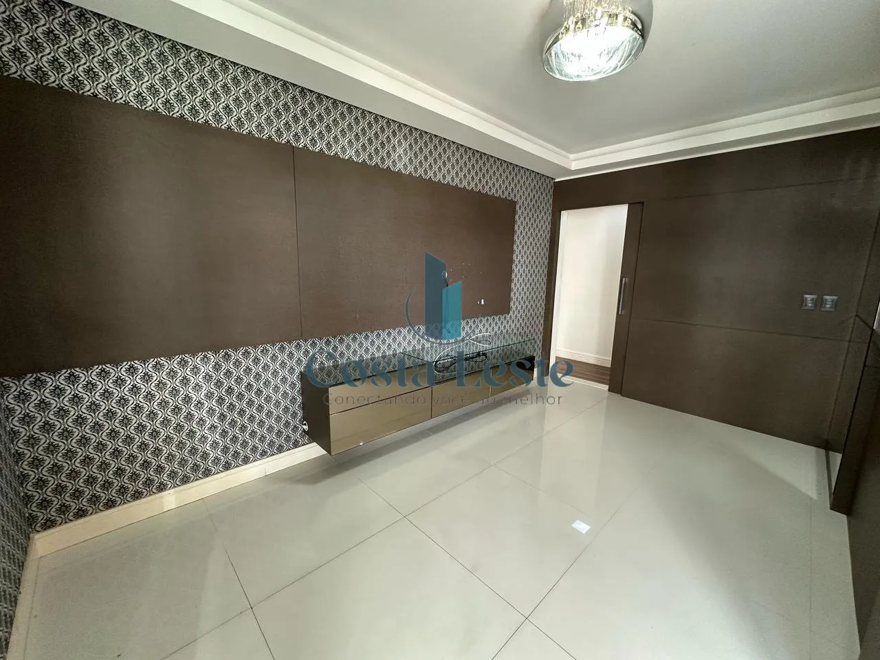 Furnished apartment, 142 m², with a grill on the balcony — photo 10