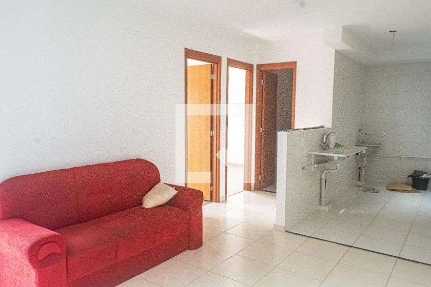 2-bedroom apartment with a closed kitchen and gas stove