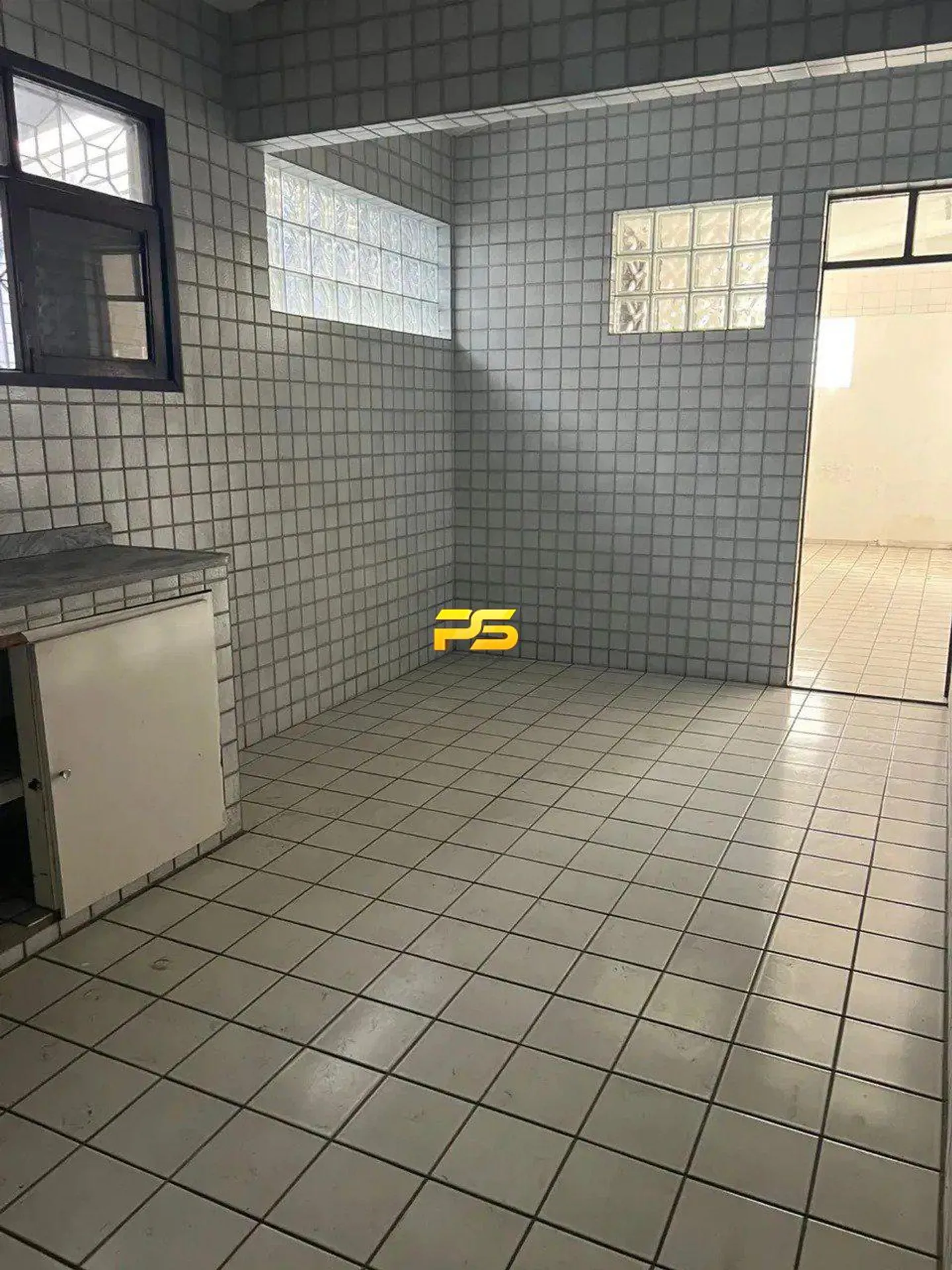 Будинок 406 м² з 3 спальнями та 3 ванними — photo 4