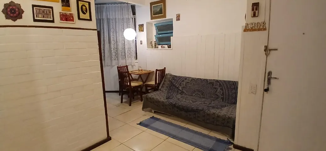 Furnished 1-bedroom apartment with a separate kitchen — photo 6
