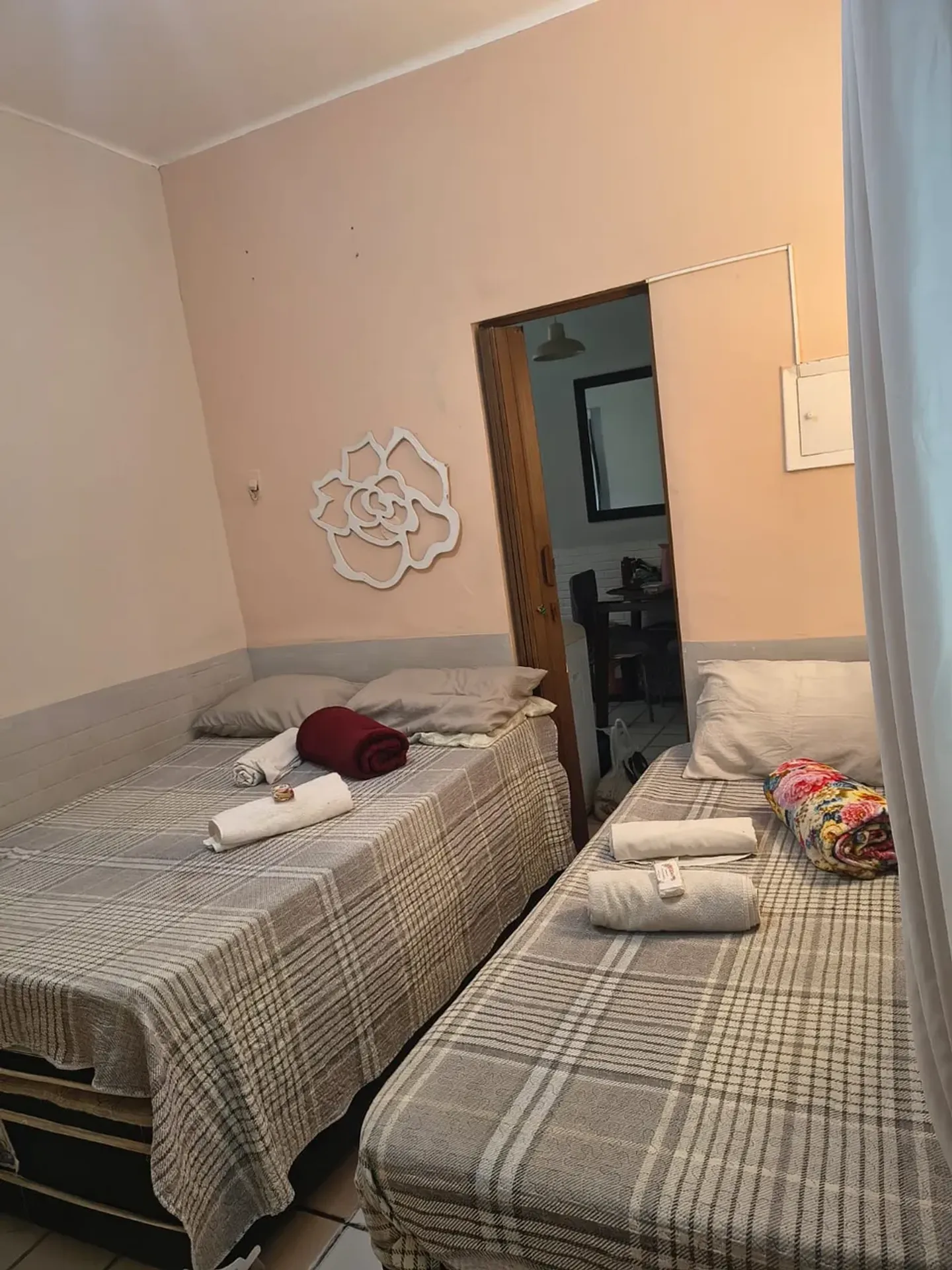 Furnished apartment, 50 m², with a bathtub — photo 3