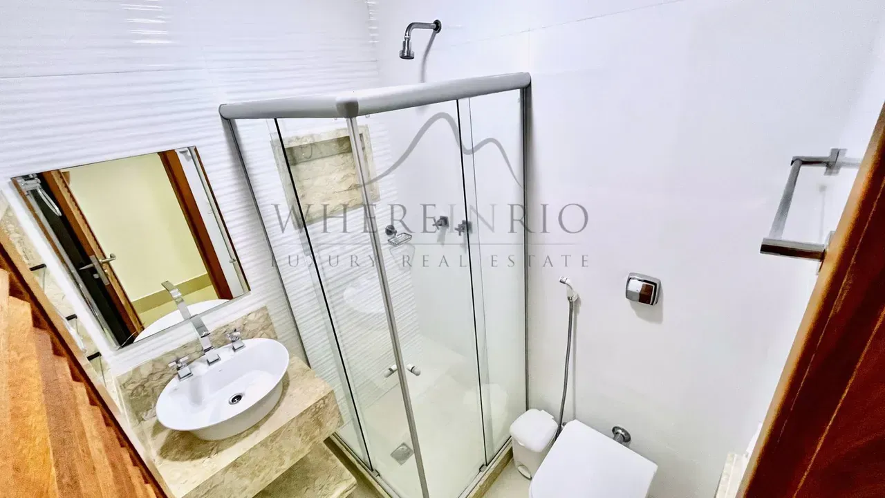 Apartamento mobiliado reformado com 2 quartos e 3 banheiros — photo 16
