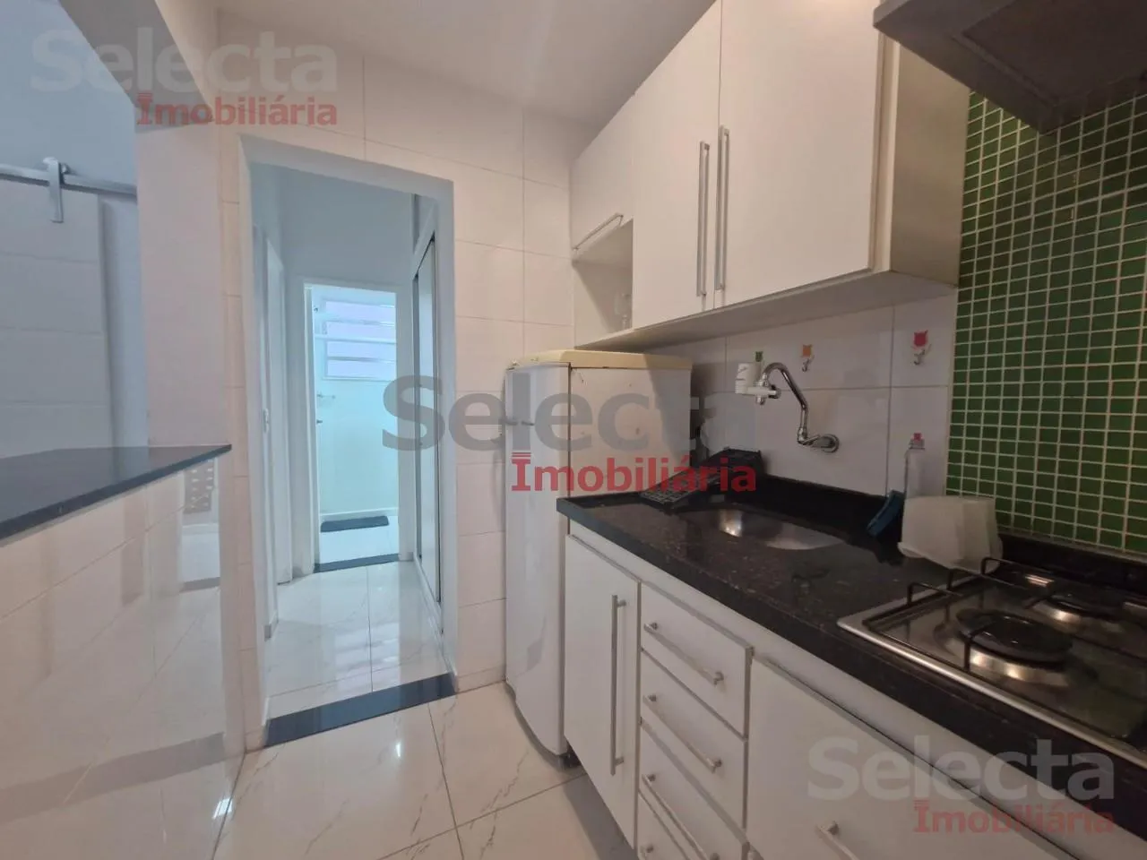 Furnished 1-bedroom, 1-bath apartment — photo 10