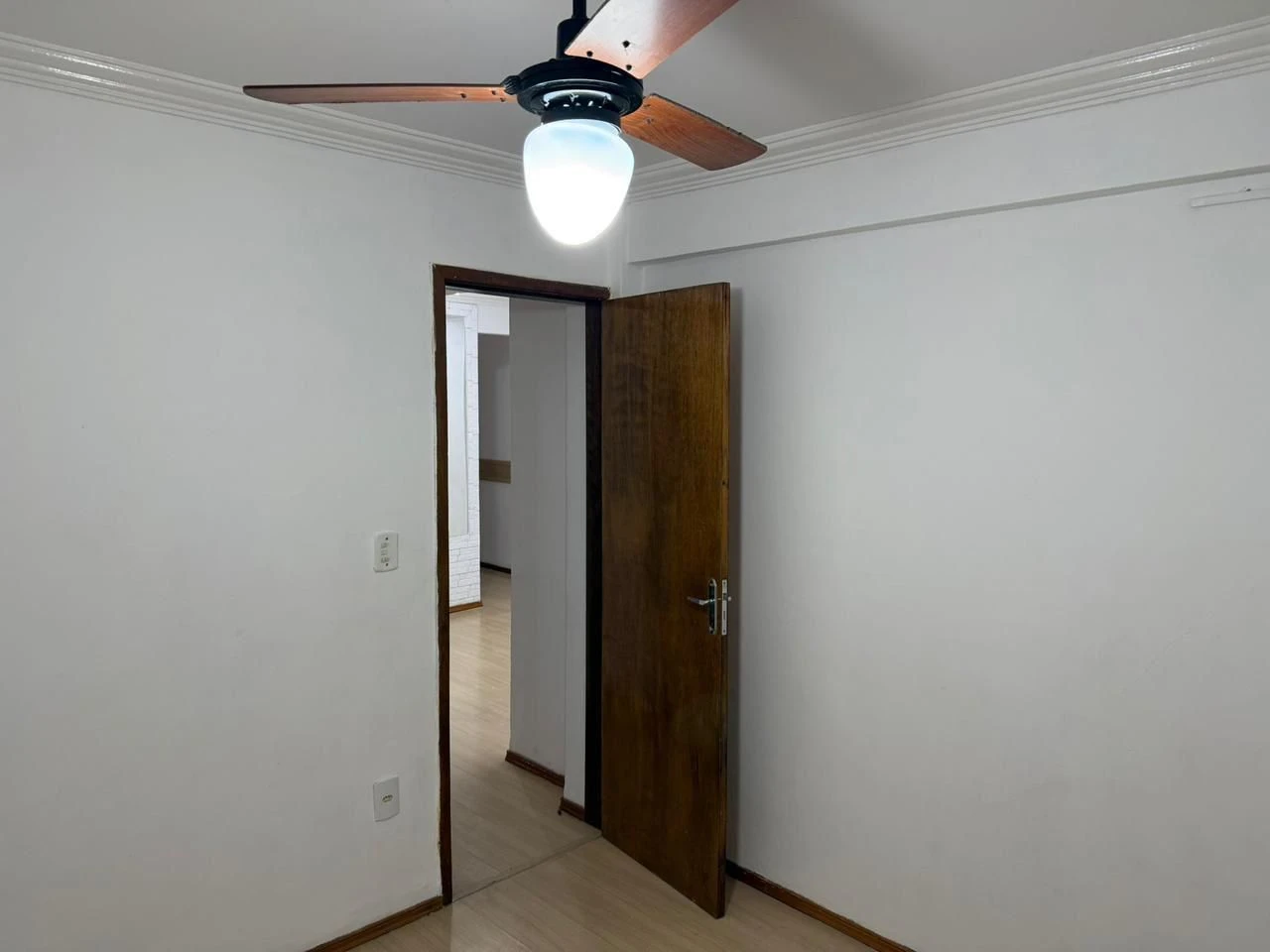 2-bedroom apartment with 1 bathroom and 1 parking spot — photo 10