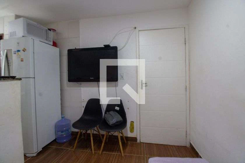 Estúdio mobiliado de 60 m² com 1 quarto e 1 banheiro — photo 2