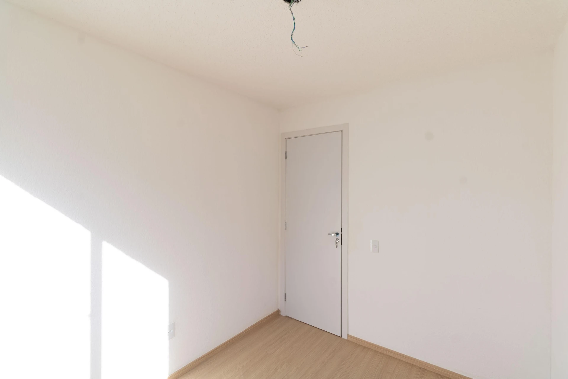 Apartamento de 2 quartos em condomínio com academia — photo 17