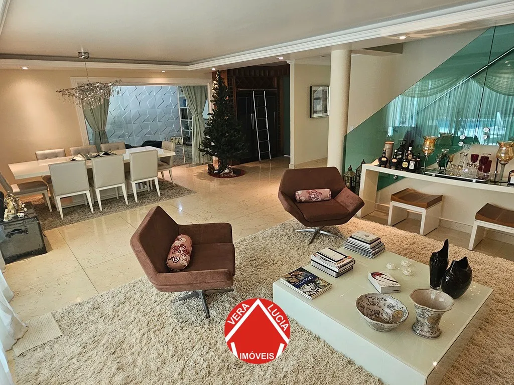 Furnished 600 m² house with 6 en-suite bedrooms — photo 11