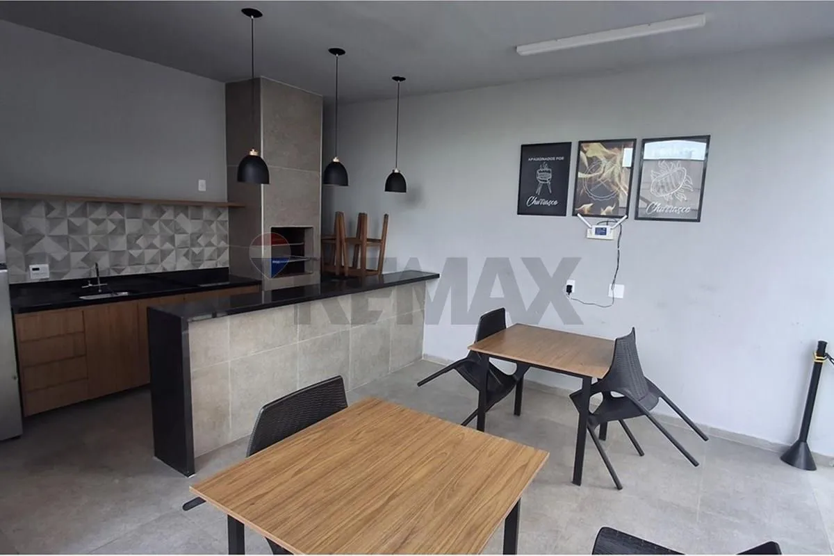 2-bedroom 40 m² apartment with a balcony on the 10th floor — photo 27