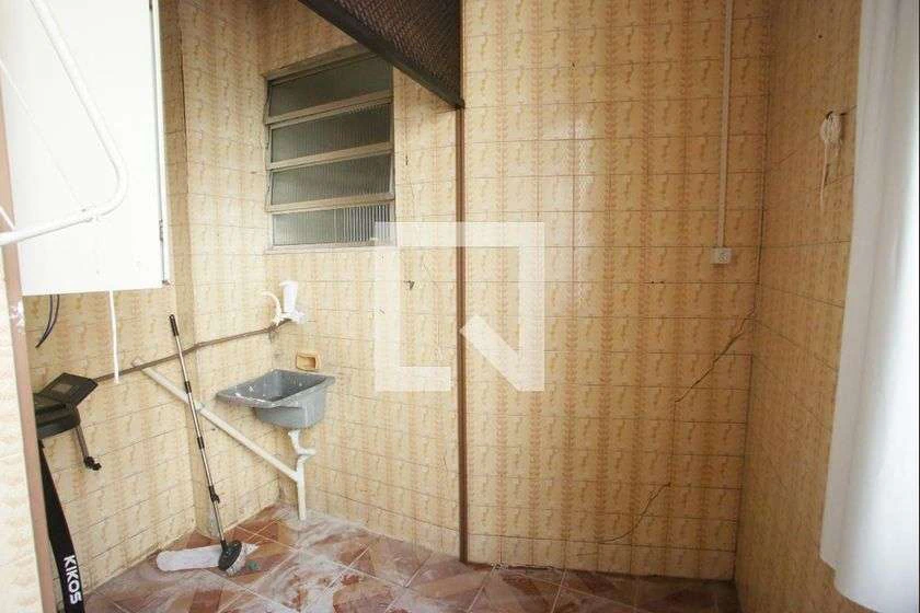 Apartamento de 3 quartos com 1 banheiro e cozinha a gás — photo 11
