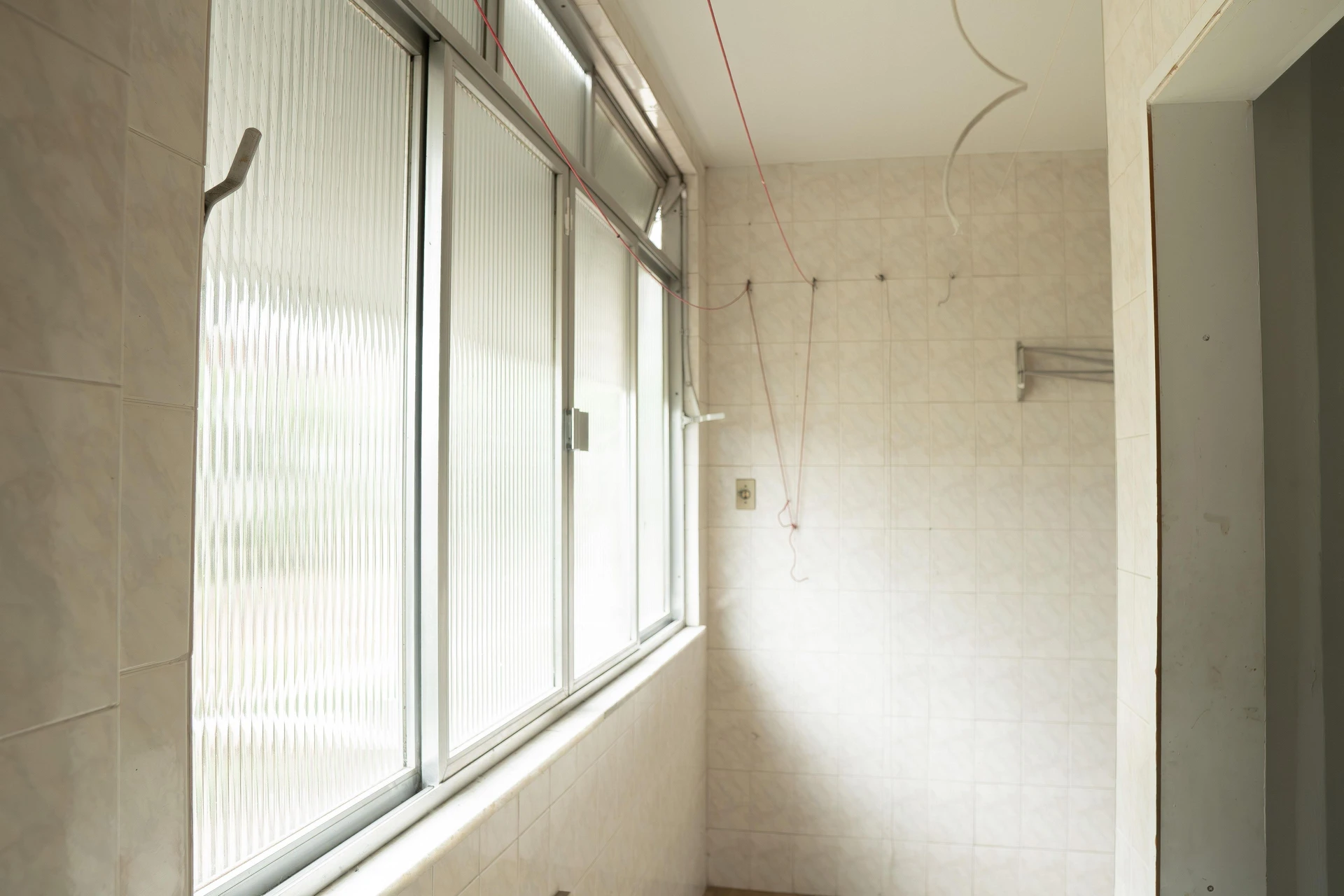 3-bedroom apartment, 1 with its own bathroom, 120 m² — photo 31
