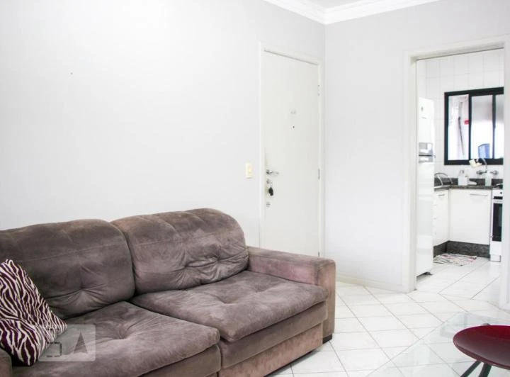 Furnished 3-bedroom apartment with balcony grill — photo 6