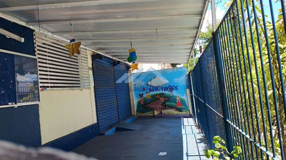 Casa de 4 quartos com 540 m² e varanda — photo 14