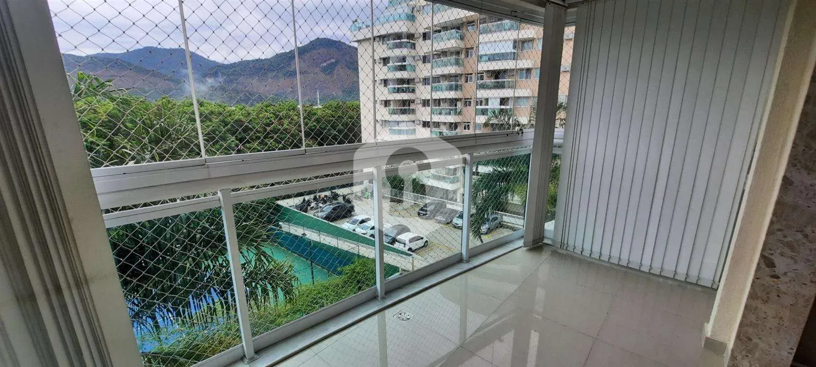 Apartamento de 2 quartos com varanda envidraçada — photo 13