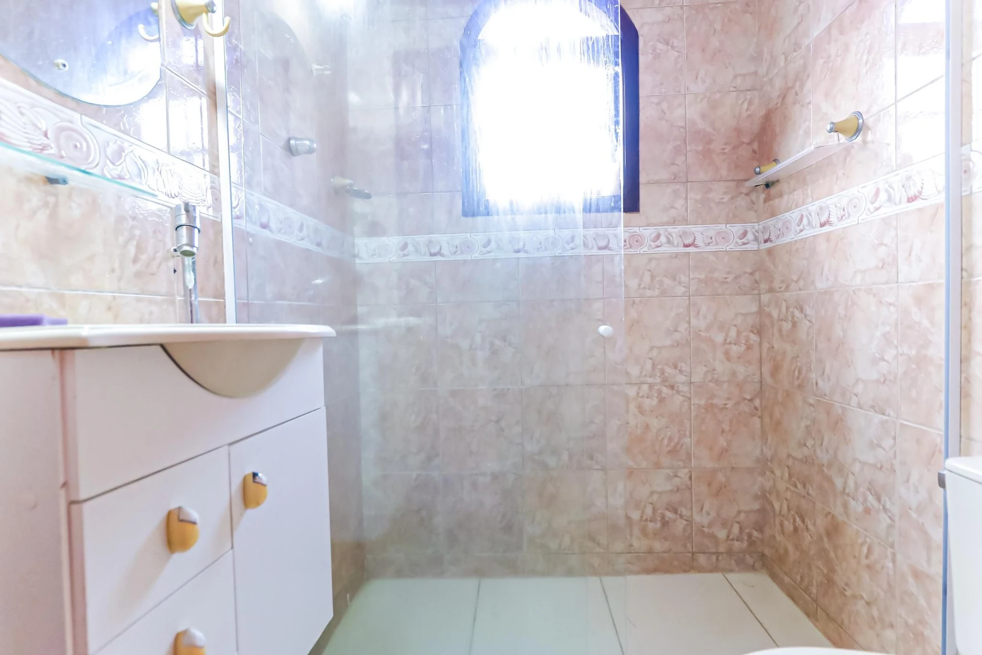 3-bedroom house, all with their own bathrooms, 100 m² — photo 45