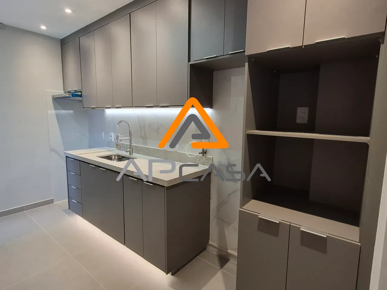 2-bedroom apartment with wood or laminate floors