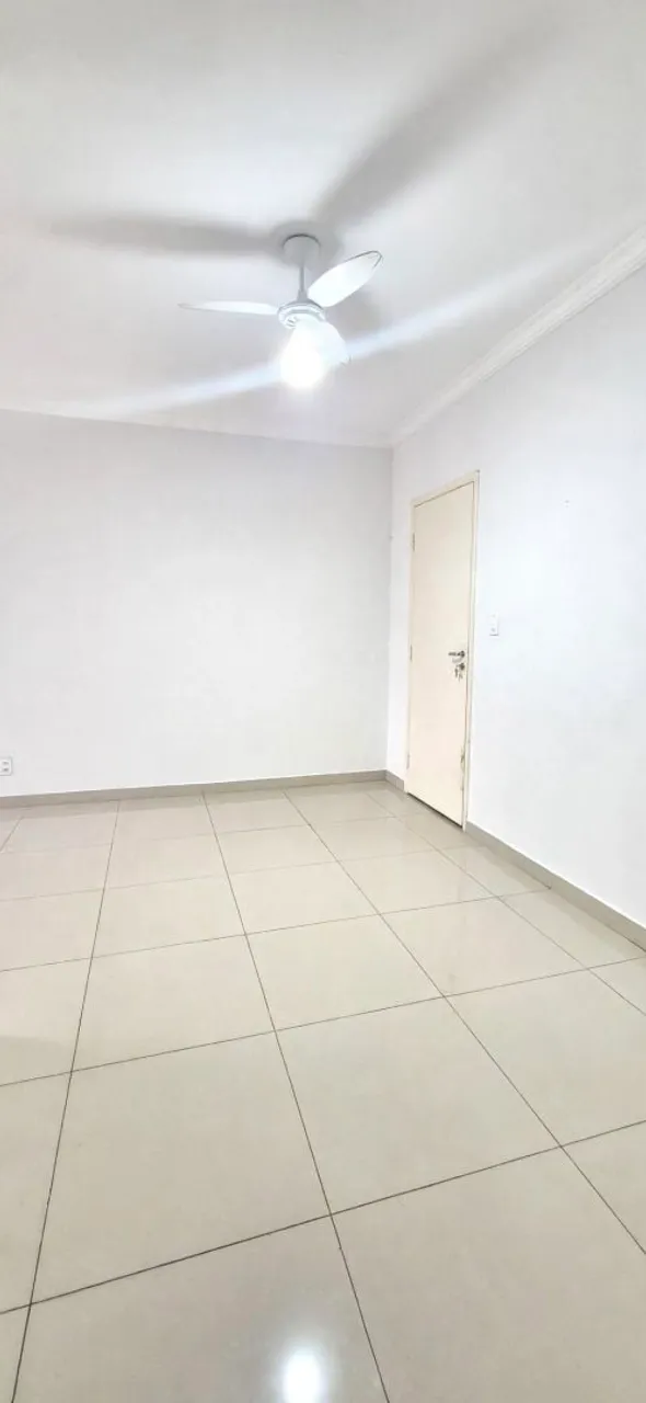 Apartamento de 2 quartos em condomínio com academia — photo 3