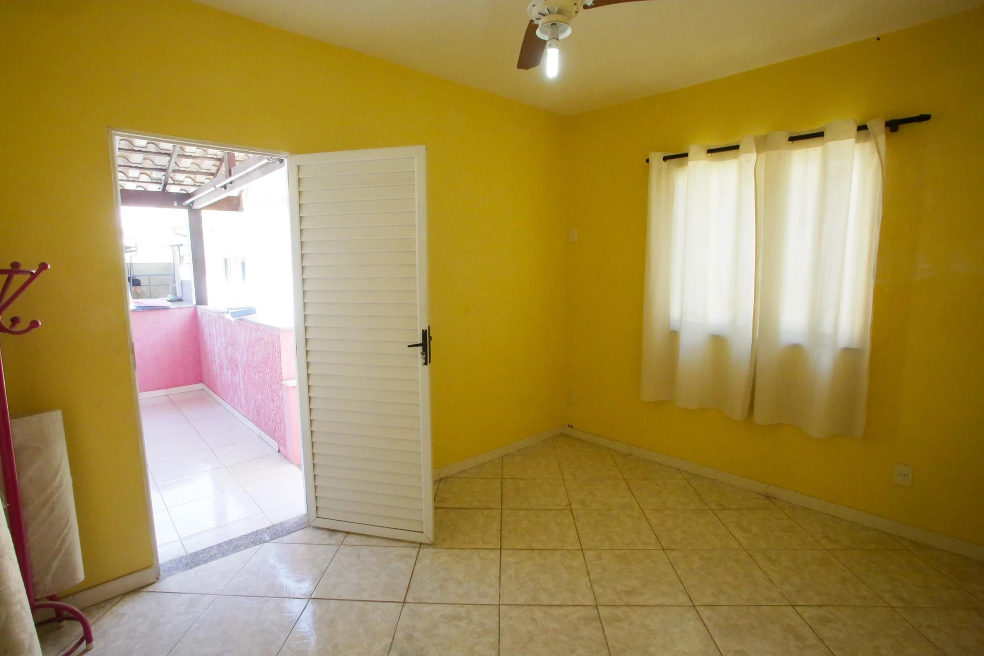 Casa em condomínio com 3 quartos e varanda — photo 32