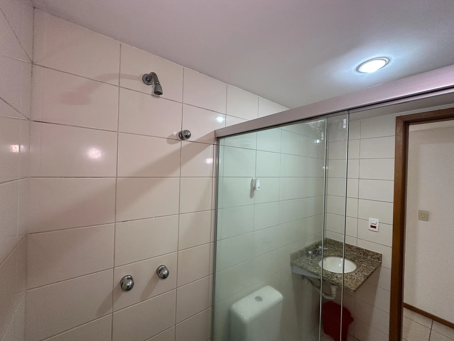 3-bedroom apartment in a building with a sauna — photo 58
