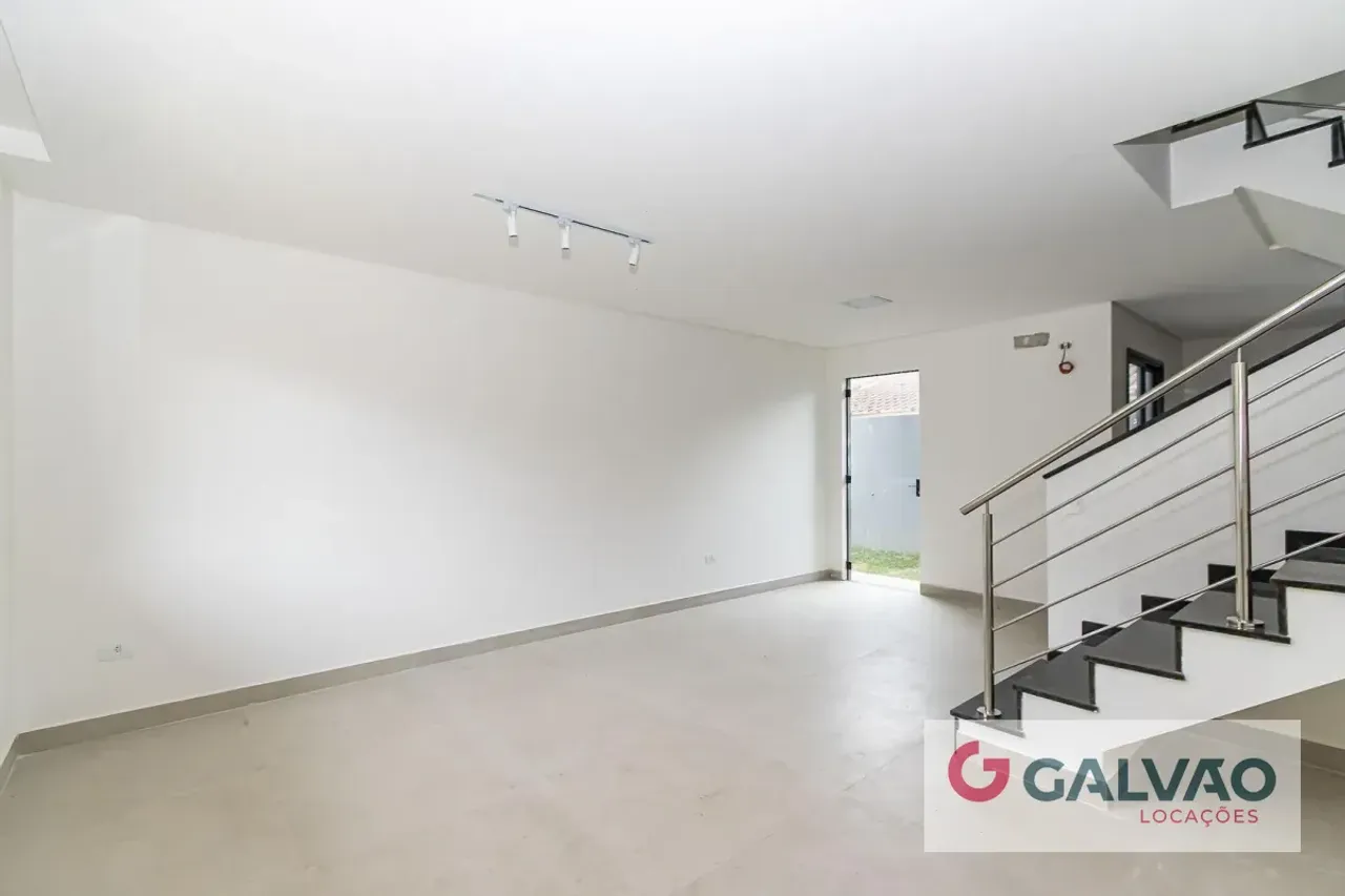 Rental house with 3 bedrooms and a 55 m² terrace area