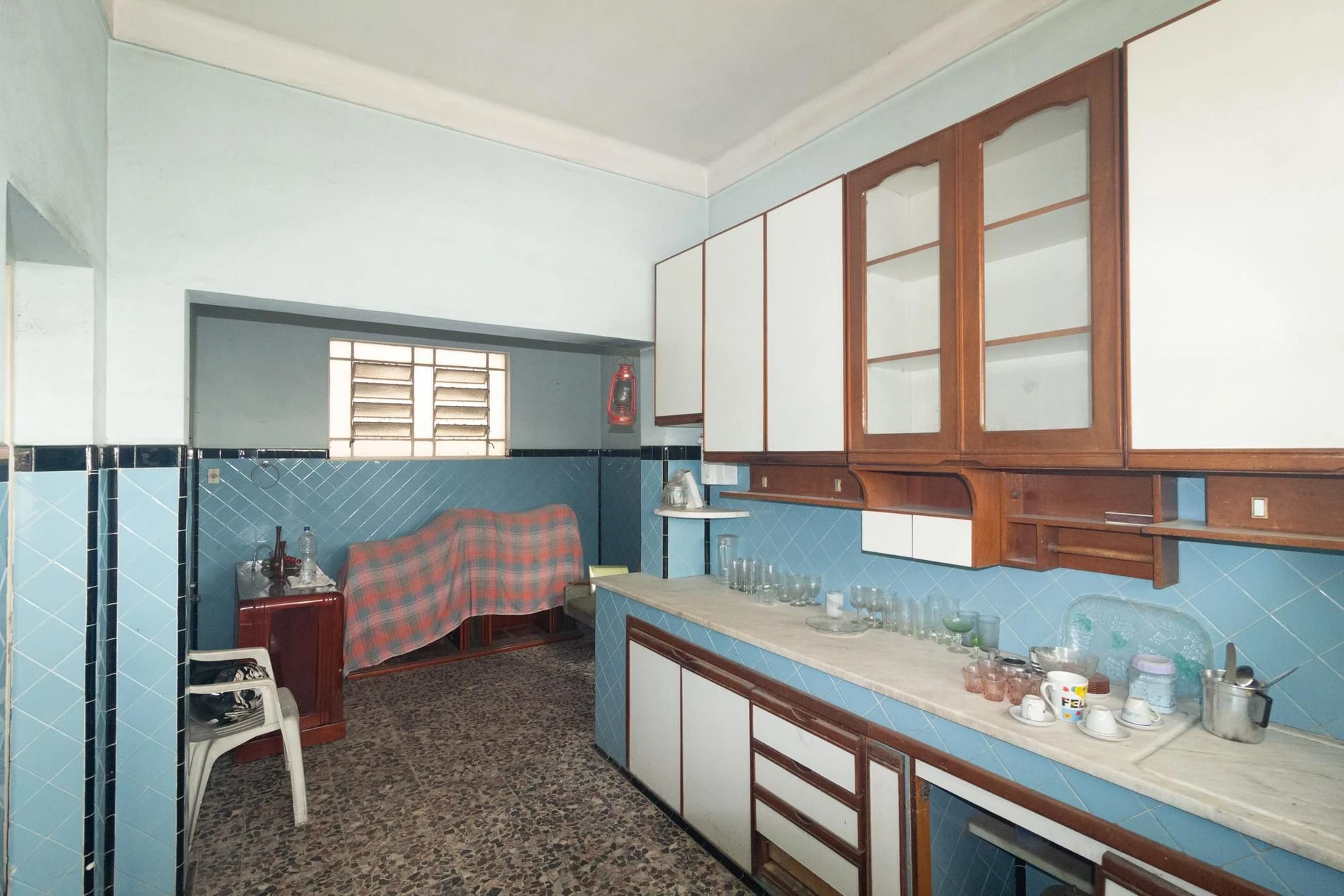 6 quartos e jardim: casa de 263 m² — photo 10