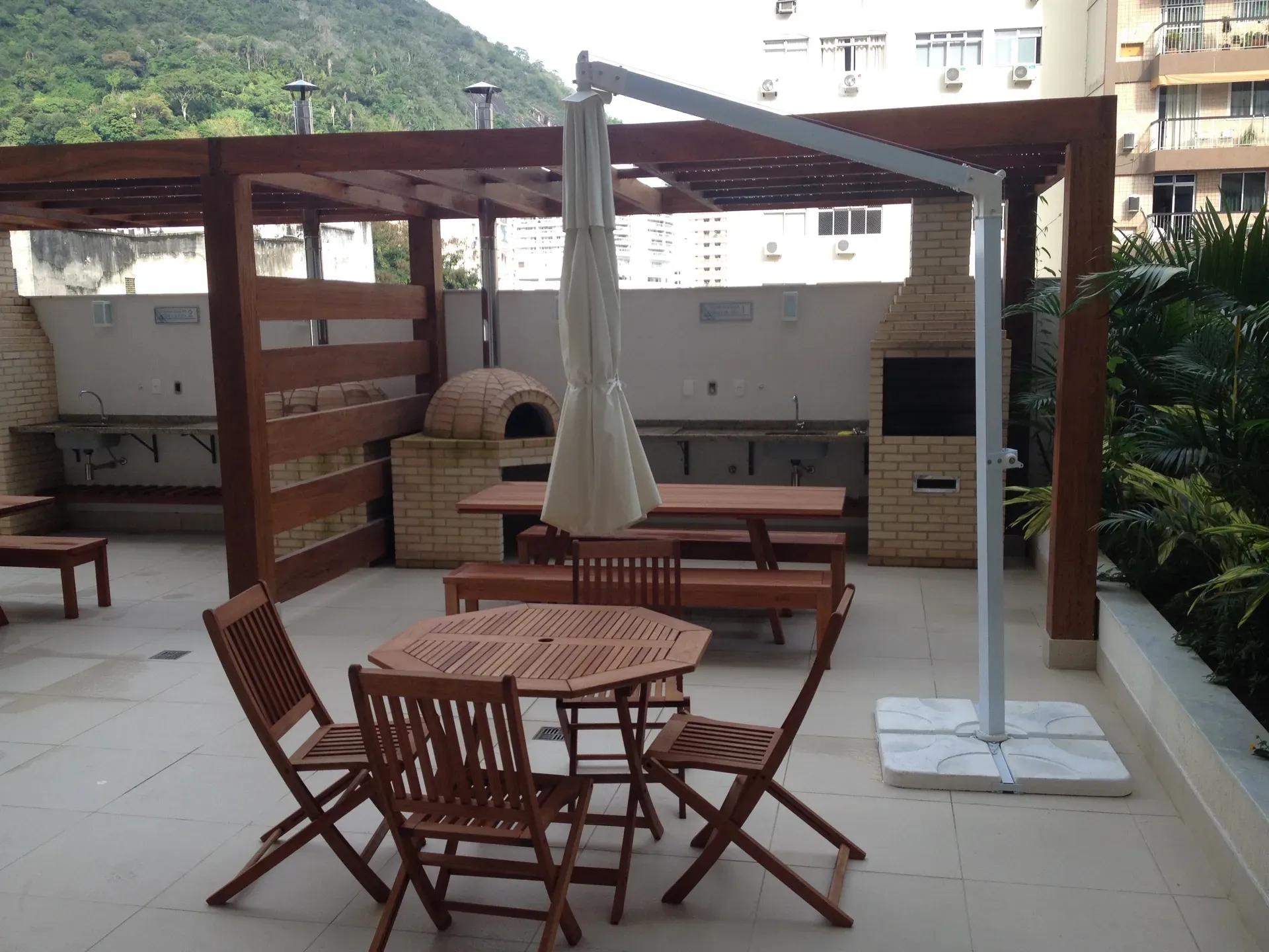 107 m² apartment with 4 bedrooms and 2 parking spaces — photo 25