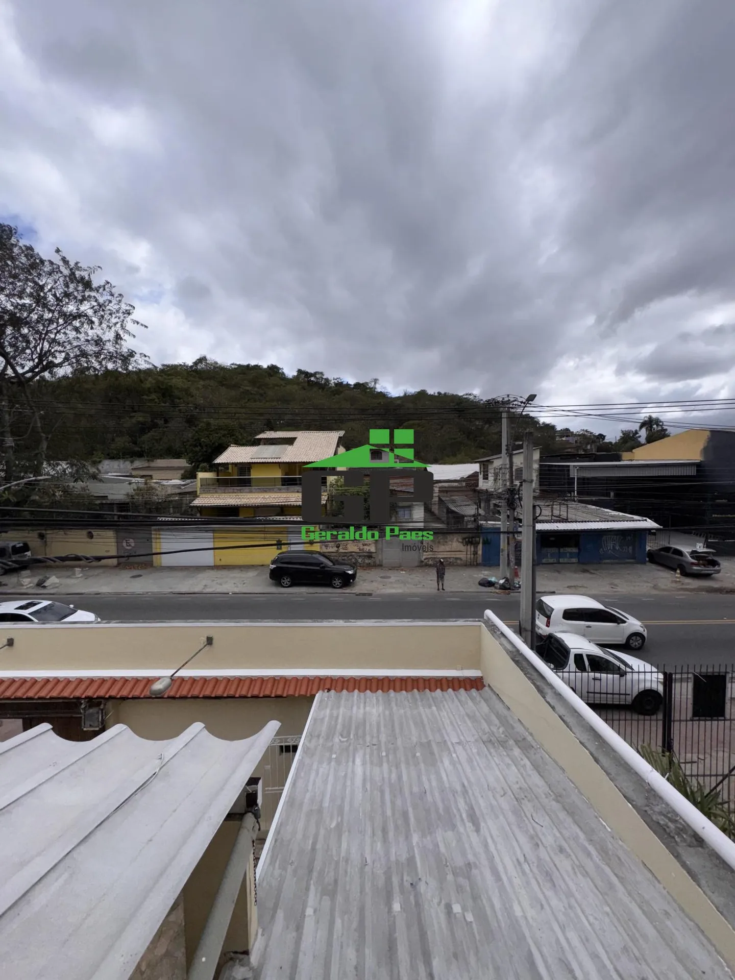 Unfurnished house with 4 bedrooms and a balcony — photo 44