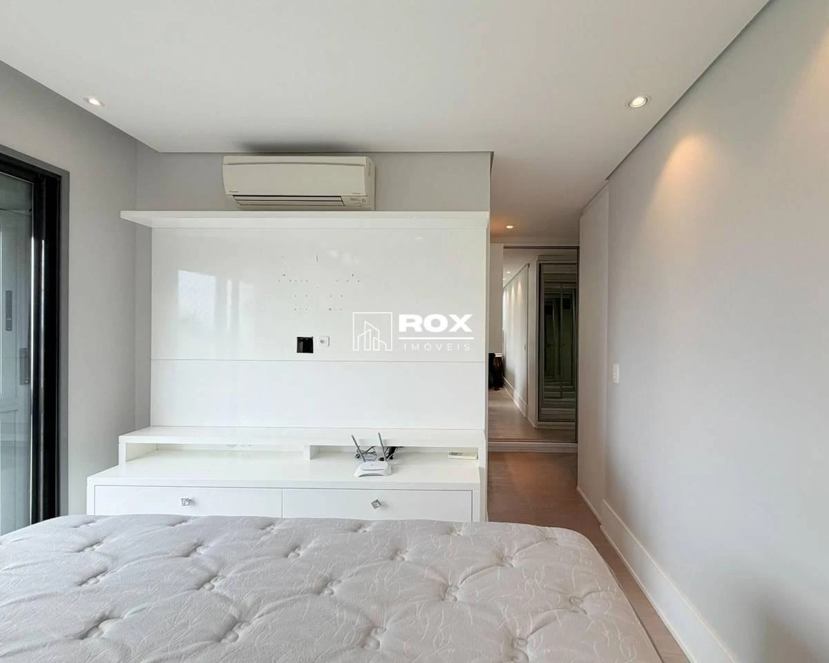 Мебльована квартира з 3 спальнями-сюїтами на 167 м² — photo 24