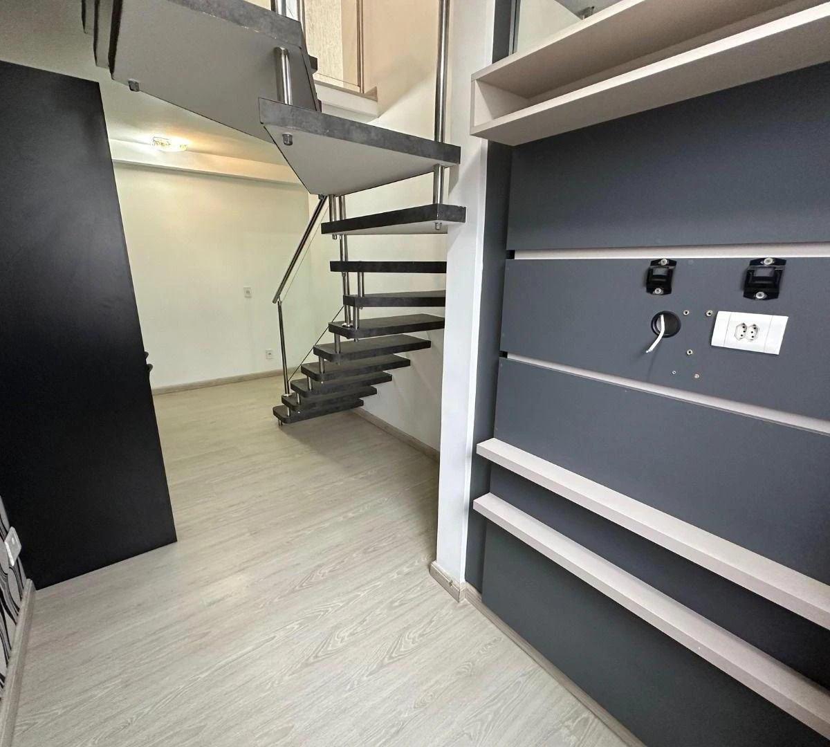 2-bedroom apartment with a home office in Curitiba — photo 26