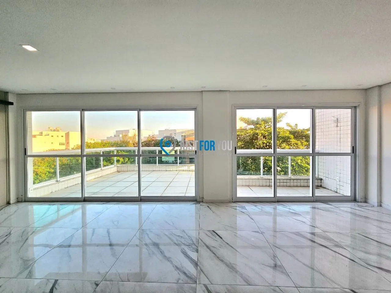 Cobertura com 3 dormitórios e 180 m², 5 banheiros — photo 17