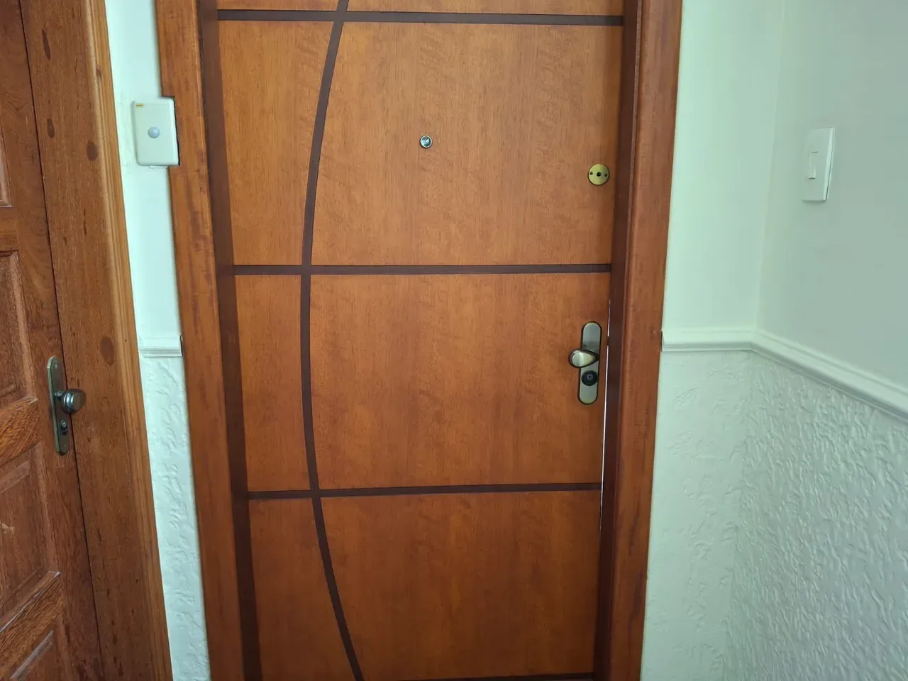 Mountain view in a 2-bedroom apartment, 85 m² — photo 19