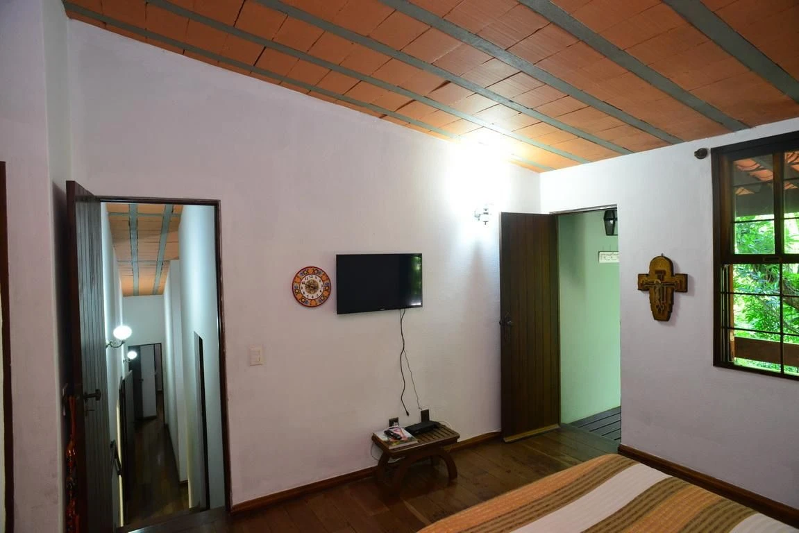 Furnished house, 530 m², with a grill on the balcony — photo 47