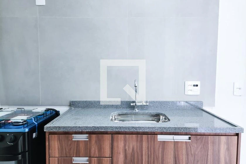 2-bedroom apartment in a building with a gym — photo 20
