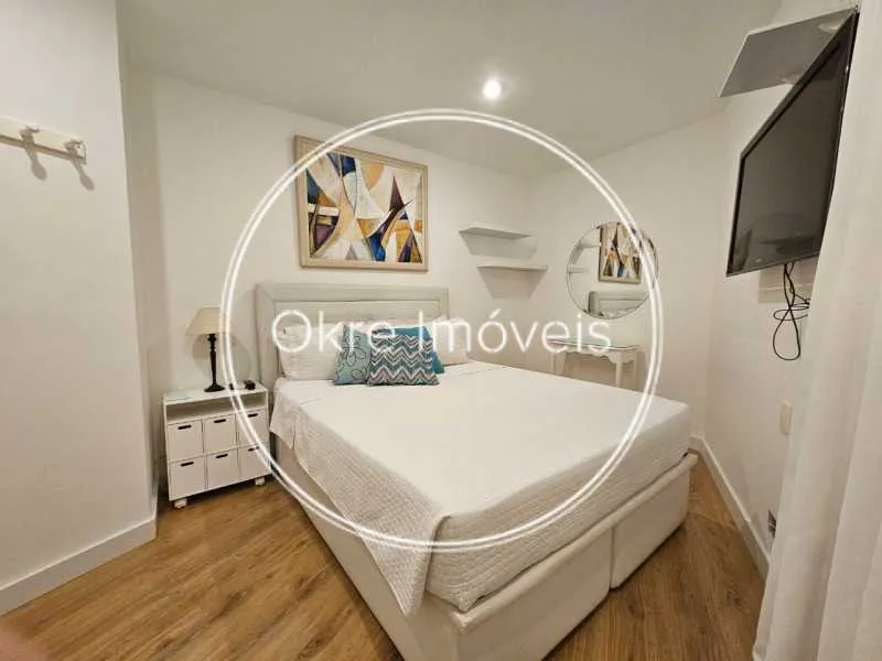 Furnished 1-bedroom apartment with open-plan kitchen — photo 15
