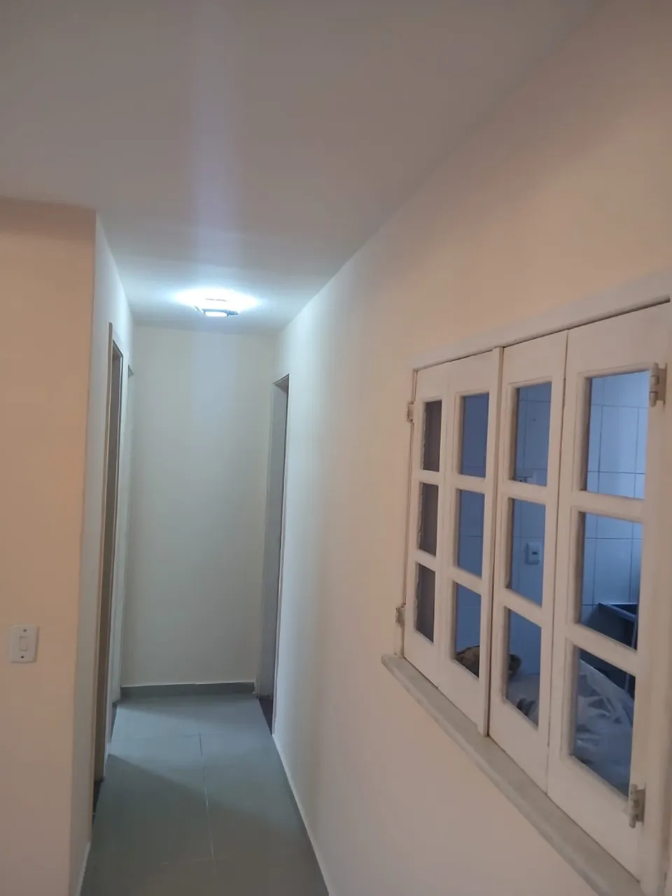 2-bedroom apartment in a building with a gym — photo 14