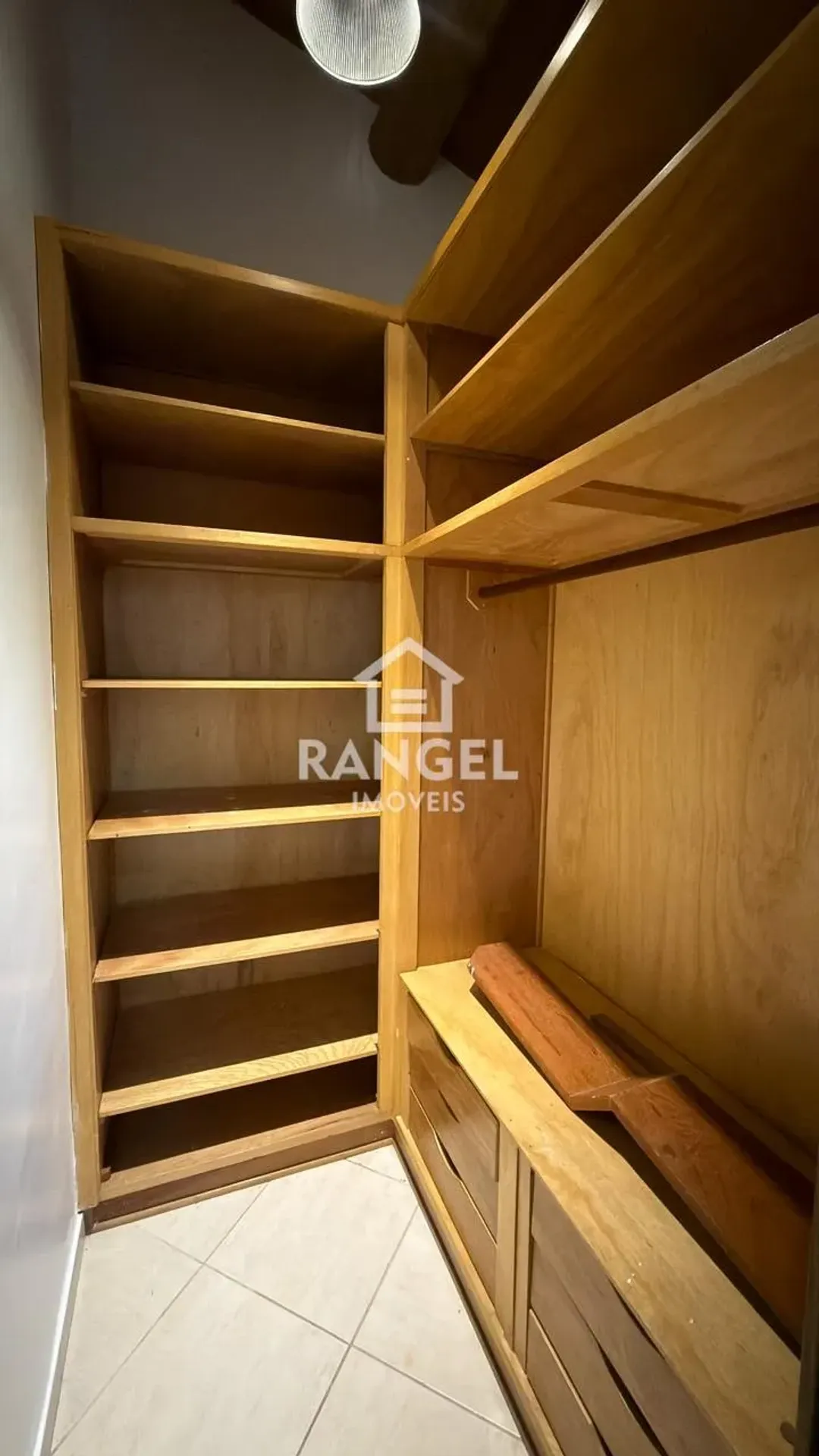 Apartamento mobiliado de 360 m² com 4 suítes — photo 13