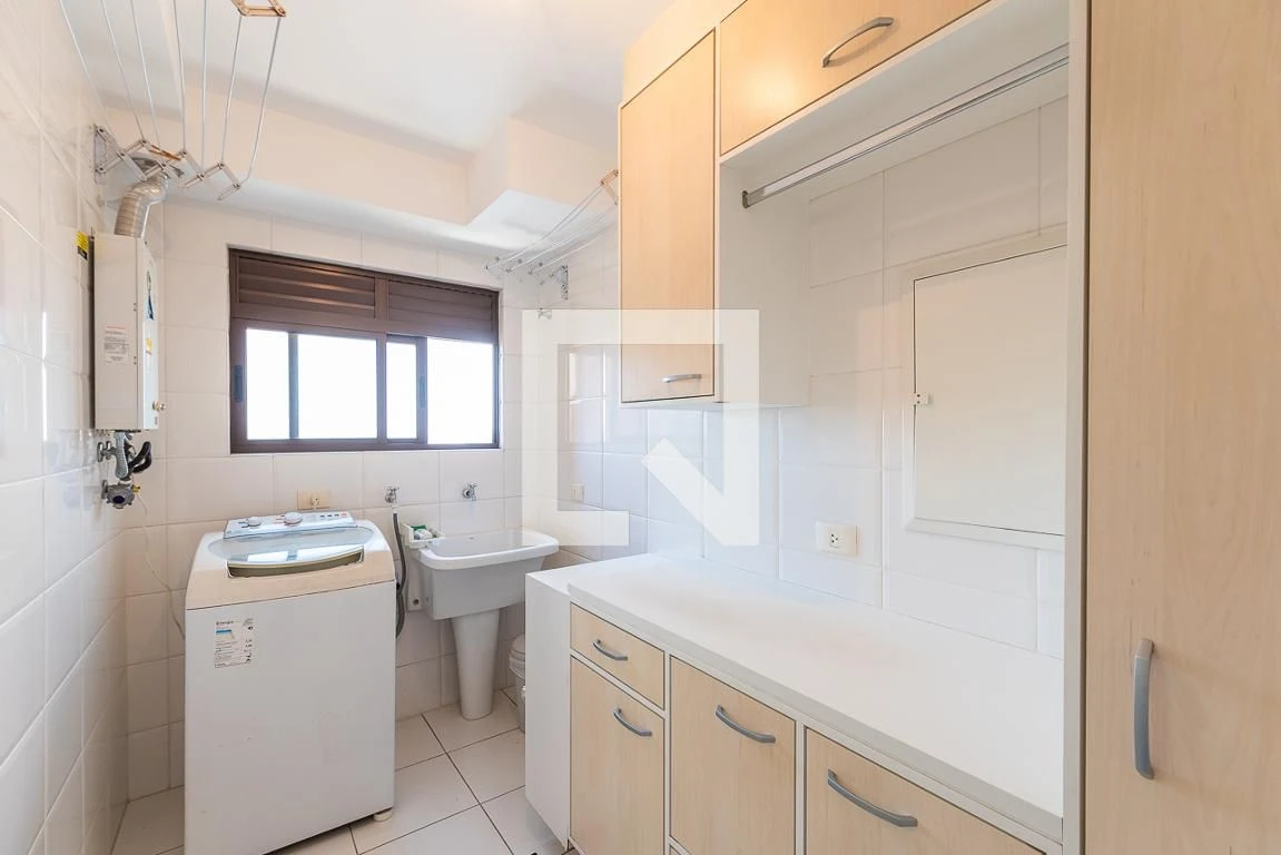 Furnished apartment, 130 m², with a jacuzzi — photo 95