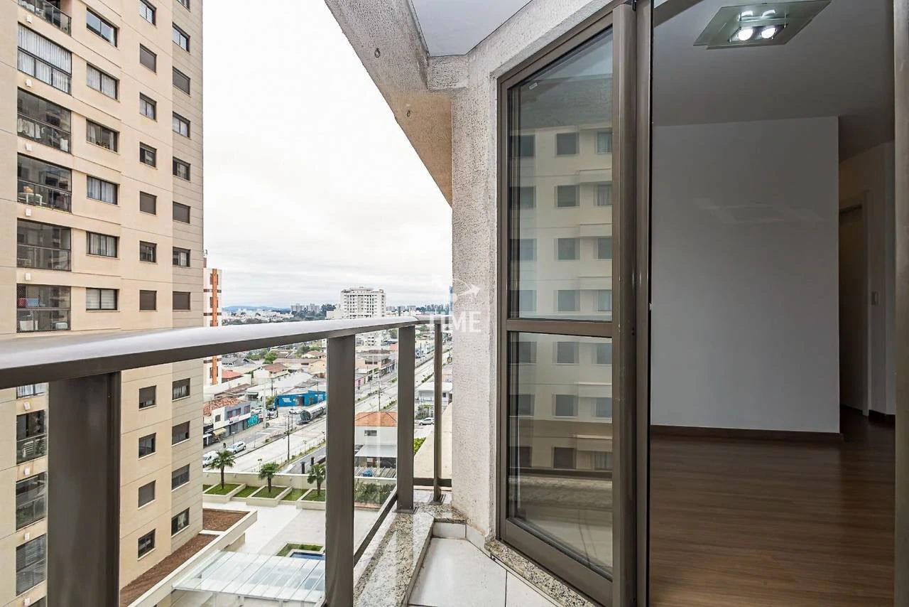 2-bedroom apartment with a home office in Curitiba — photo 15