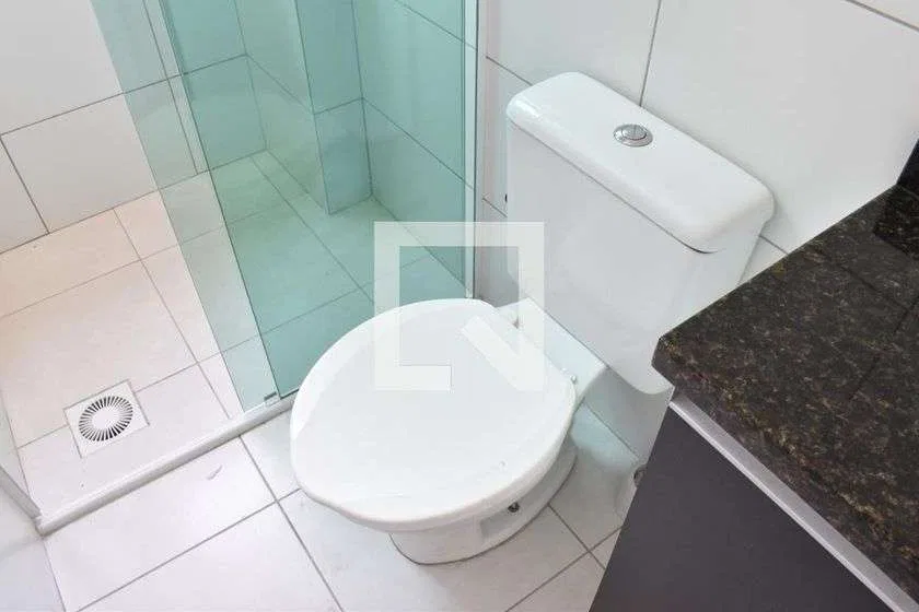 Немеблированная квартира с закрытой кухней и частным садом — photo 15