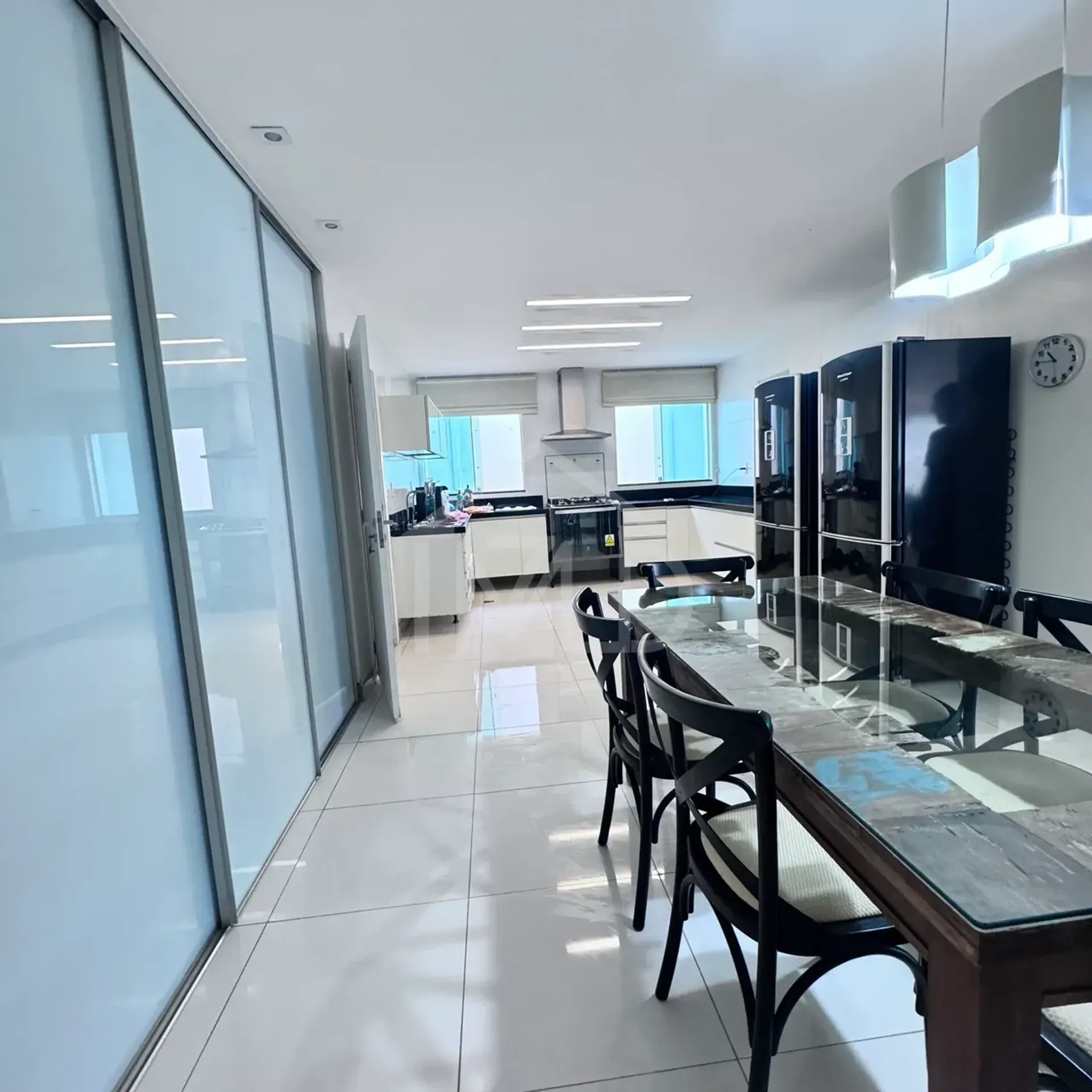 Casa amueblada con 5 dormitorios y 5 baños, balcón acristalado — photo 45