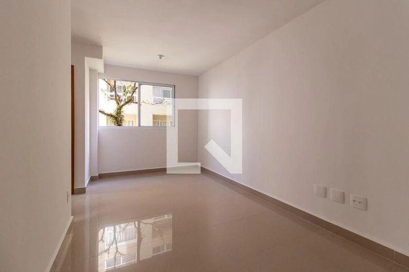 Apartamento de 2 quartos em condomínio com piscina — photo 25